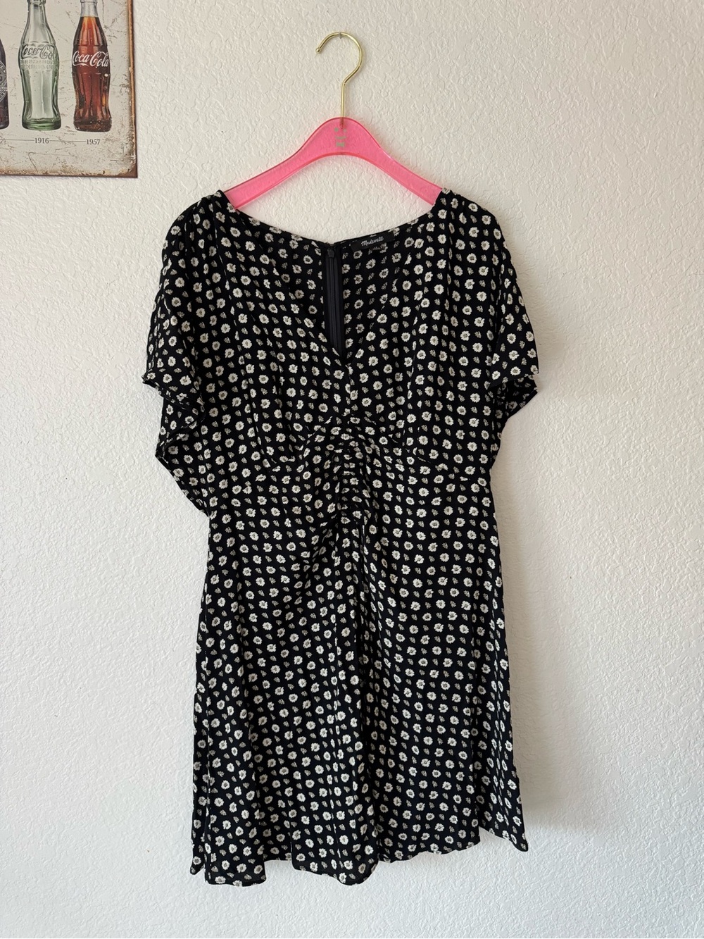 Madewell Ruched V-Neck Mini Dress in Floral Size 10